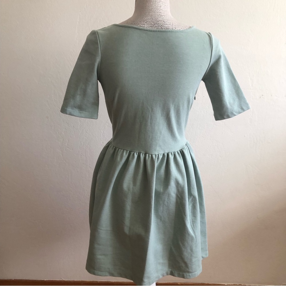 Zara women beautiful dress - Picture 1 of 7